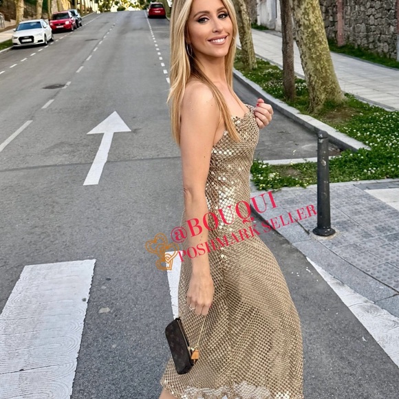 BLOGGERS FAV ZARA GOLD MESH SLIP DRESS - Picture 11 of 13